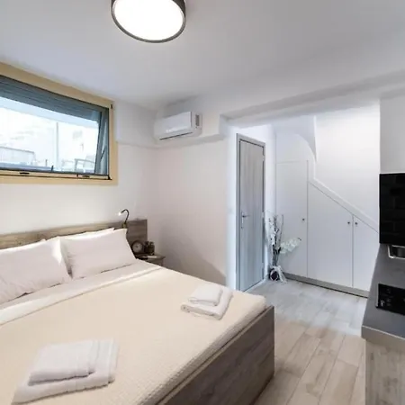 παραλια アパート ニキアナ